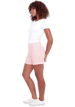 ILTM Coral & White Trellis Shorts (NWT)